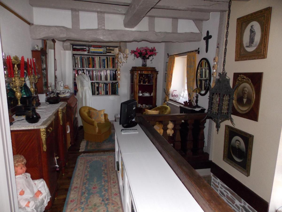 Chambre De La Nonne En Vacances Доль-де-Бретань Экстерьер фото
